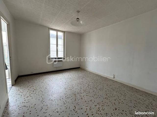 Maison vente à Jonzac, Saint-fort-sur-gironde