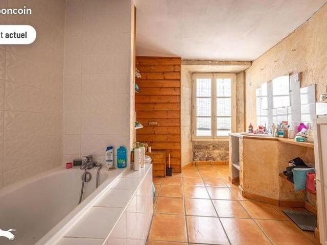 Maison vente à Niort, Mellé