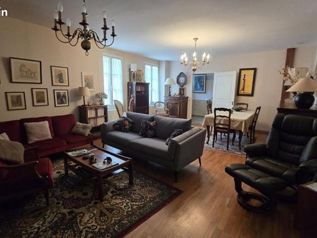 Maison vente à Saint-Jean-d'Angély, Saint-jean-d'angély