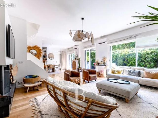 Maison vente à Paris, Île-de-France