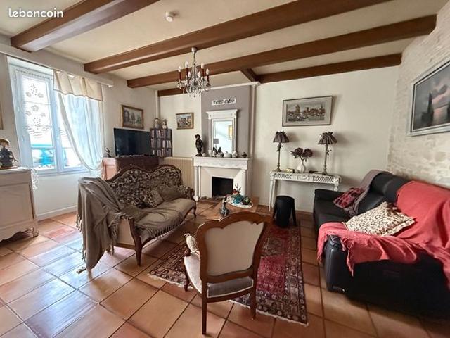 Maison vente à Courçon, Charente-Maritime