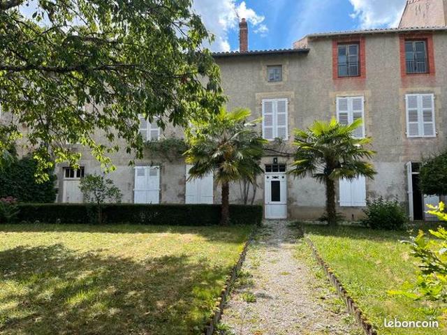 Maison vente à Bellac, Le Dorat