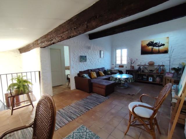 Maison vente à Narbonne, Roquefort-des-corbières