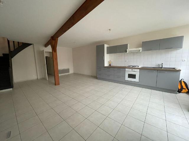 Maison location à Montmorillon, Sommières-du-clain