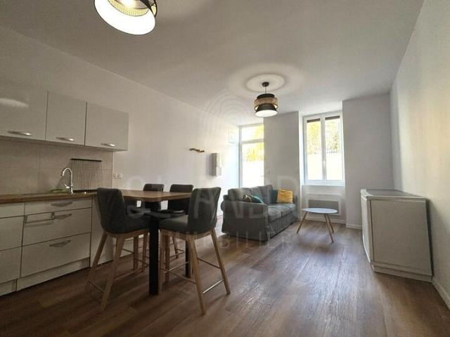 Maison location à La Côte-Saint-André, Isère