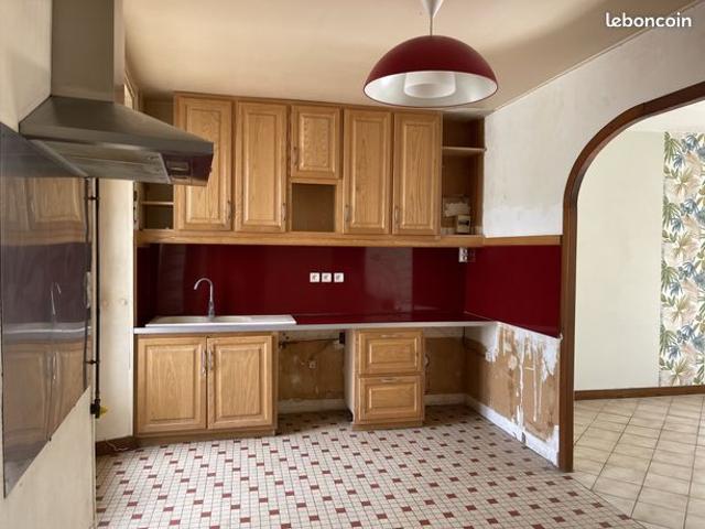 Maison vente à Saint-Jean-d'Angély, Saint-jean-d'angély