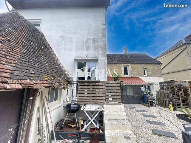 Maison vente à Lisieux, Crèvecoeur-en-auge