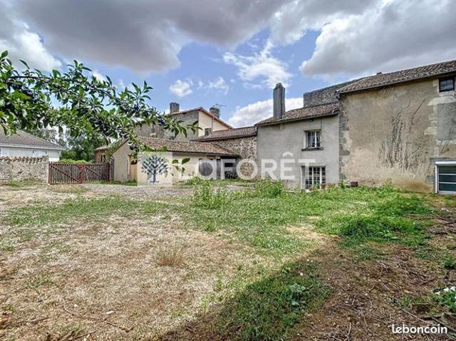 Maison vente à Ménigoute, Deux-Sèvres
