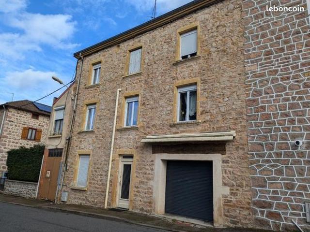 Maison vente à Agen, Cours