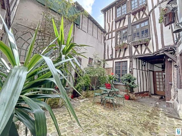 Maison vente à Rouen, Ruan