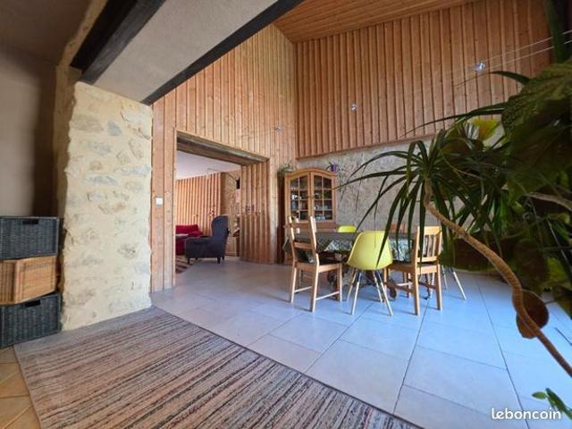 Maison vente à Blasimon, Gironde