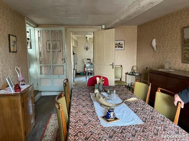 Maison vente à Angoulême, Montboyer