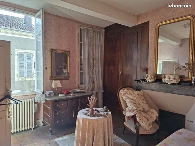 Maison vente à Mirande