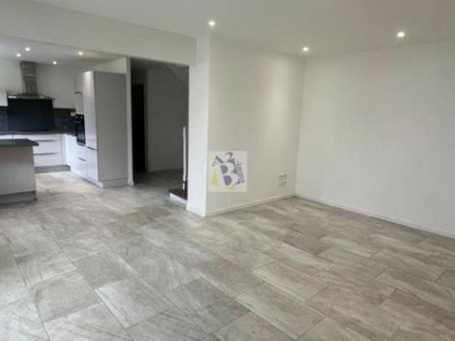 Maison location à Angoulême, Aignes-et-puypéroux