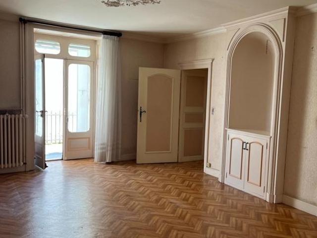Maison vente à Lons-le-Saunier, Domblans