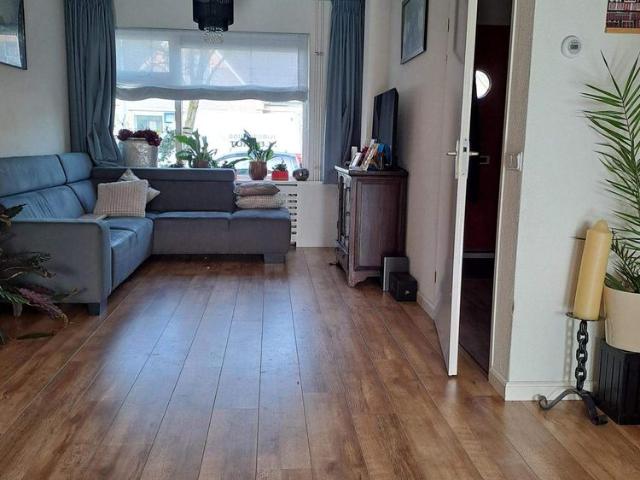 Woning te huur in Oosthuizen, Noord Holland