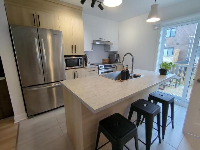 Apartment for rent in St-jacques, Quebec