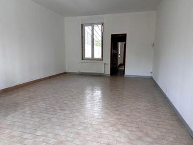 Villa vente à Saint-Quentin, Saint-quentin
