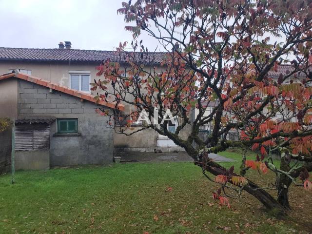 Maison vente à Confolens, Ruffec