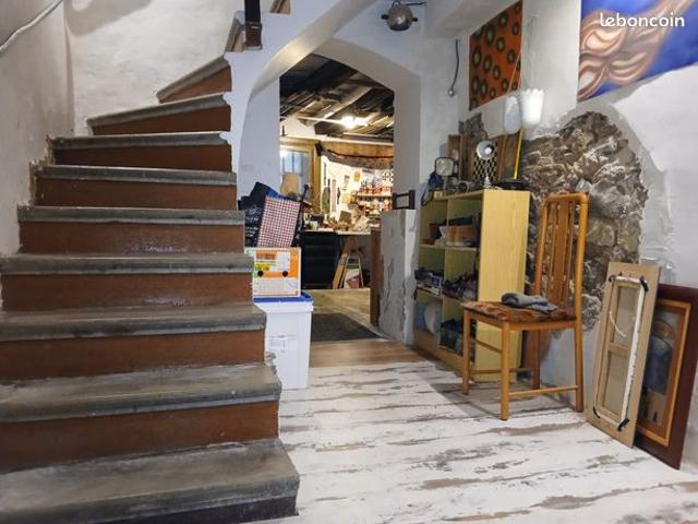 Maison vente à Nîmes, Pont-saint-esprit