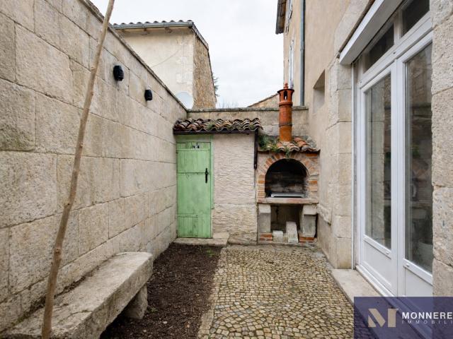 Maison vente à Angoulême, Montemboeuf