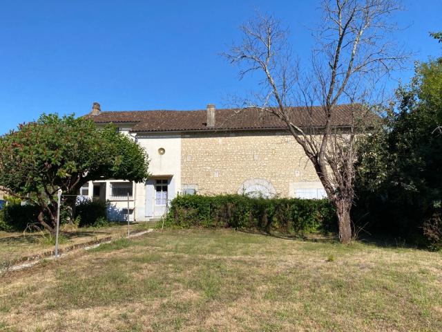 Maison vente à Angoulême, Orival