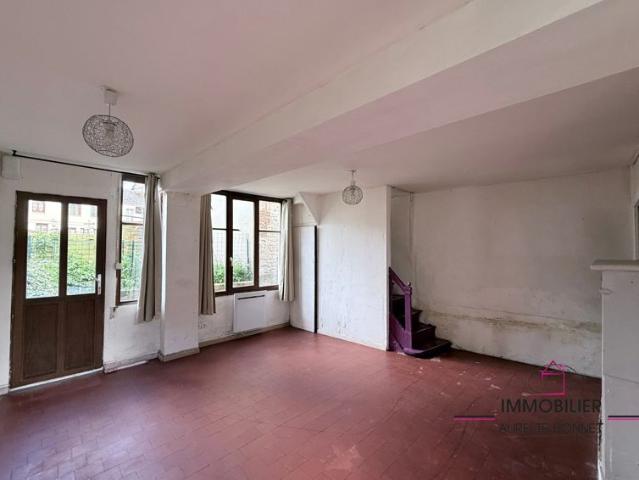 Maison vente à Lisieux, Normandie
