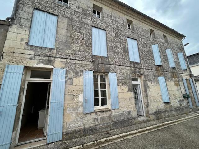 Maison vente à Jonzac, Saint-fort-sur-gironde