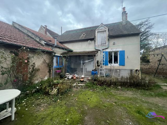 Maison vente à Saint-Amand-Montrond, Châteaumeillant