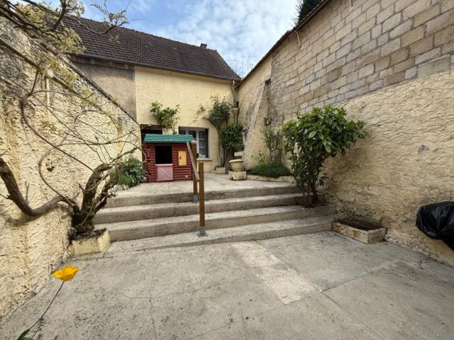 Maison vente à Senlis, Pontpoint