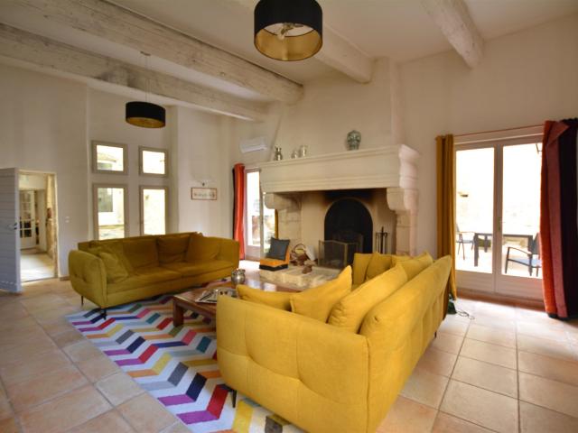 Maison vente à Nîmes, Sommières