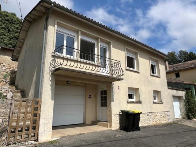Maison vente à Confolens, Ruffec