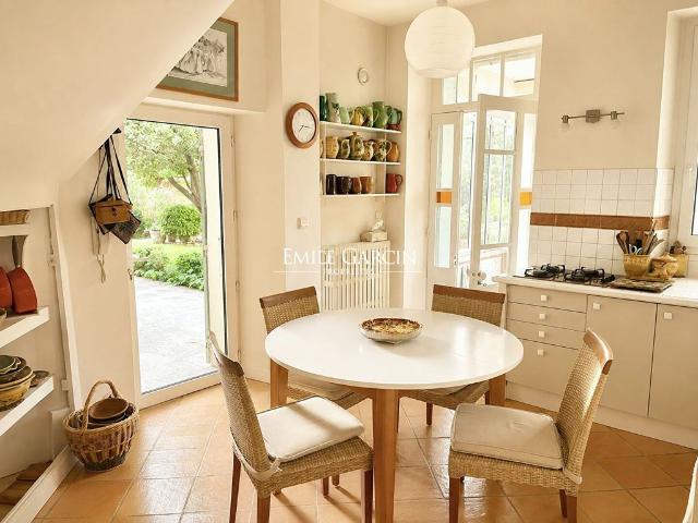 Villa vente à Avignon, Saint-saturnin-lès-avignon