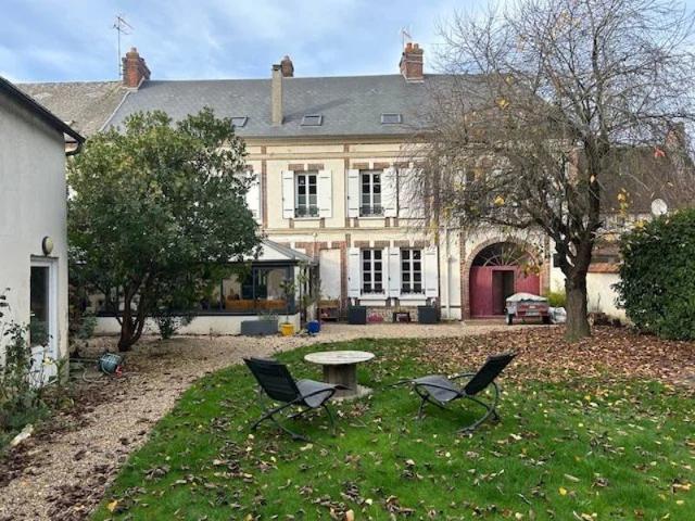 Maison vente à Bernay, Le Sacq