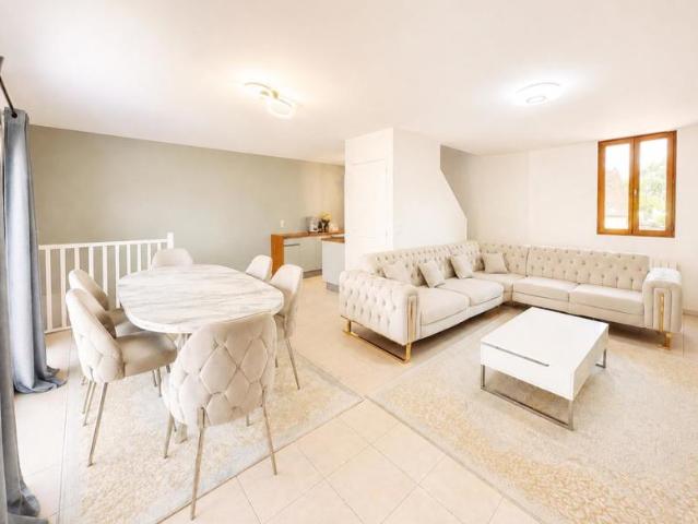Maison vente à Mantes-la-Jolie, Mézières-sur-seine