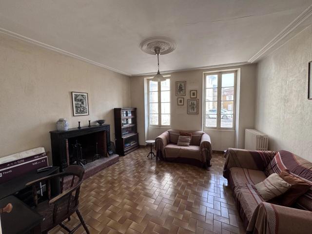 Maison vente à Jarnac, Charente