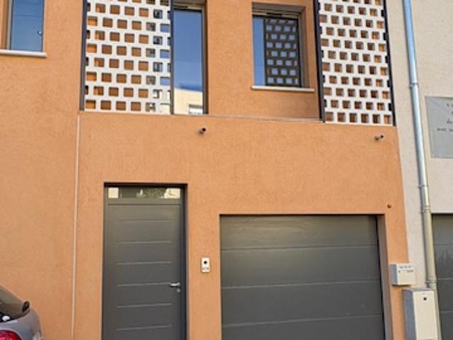 Villa vente à France métropolitaine, Nîmes