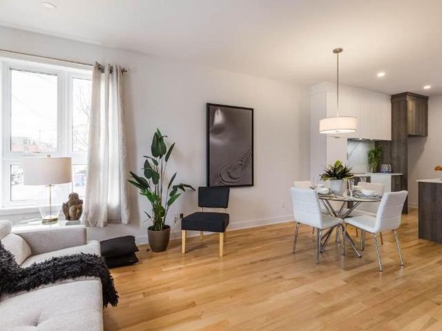Apartment for rent in Les Moulins, Quebec