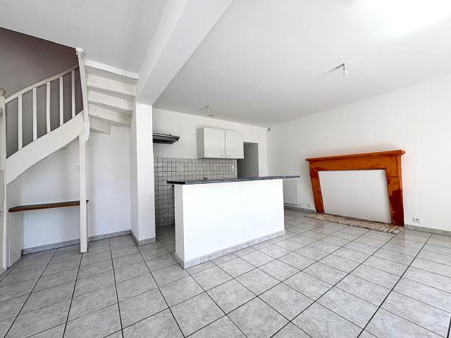 Maison location à Angoulême, Mouthiers-sur-boëme