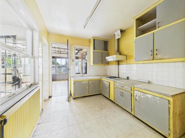 Maison vente à Libourne, Les Peintures