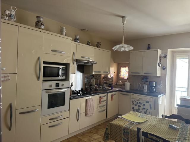 Maison vente à Foix, Château-verdun