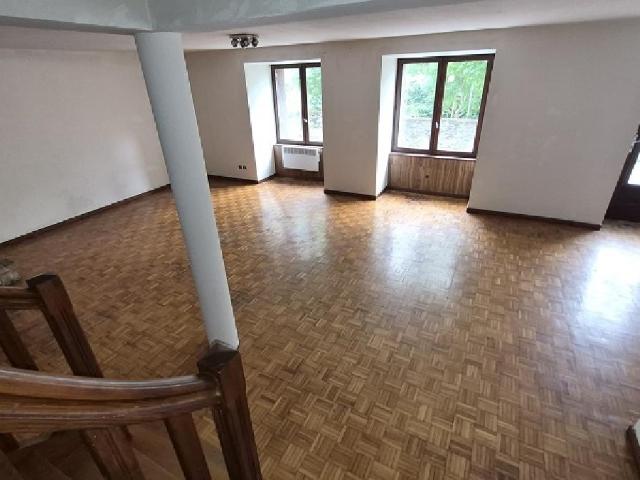 Maison vente à Grenoble, Livet-et-gavet