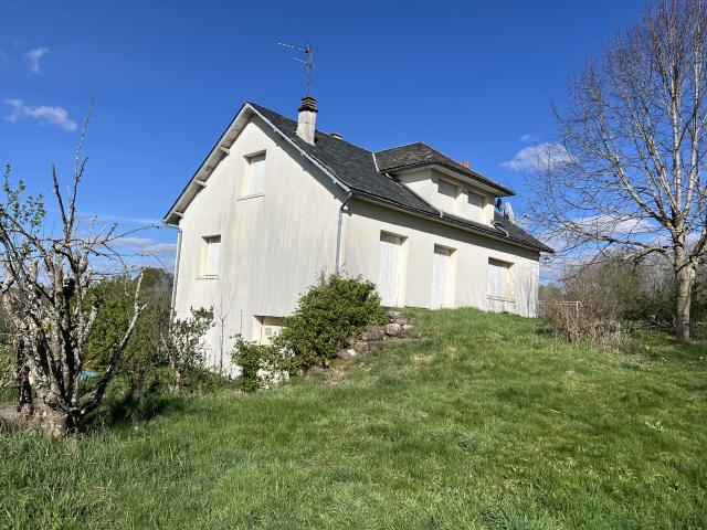 Maison vente à Mauriac, Anglards-de-salers
