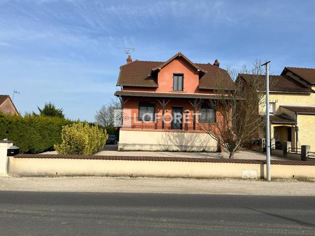 Maison vente à Louhans-Châteaurenaud, Louhans