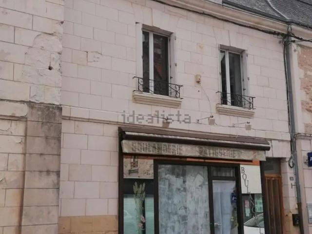 Maison vente à Saint-Georges, Descartes