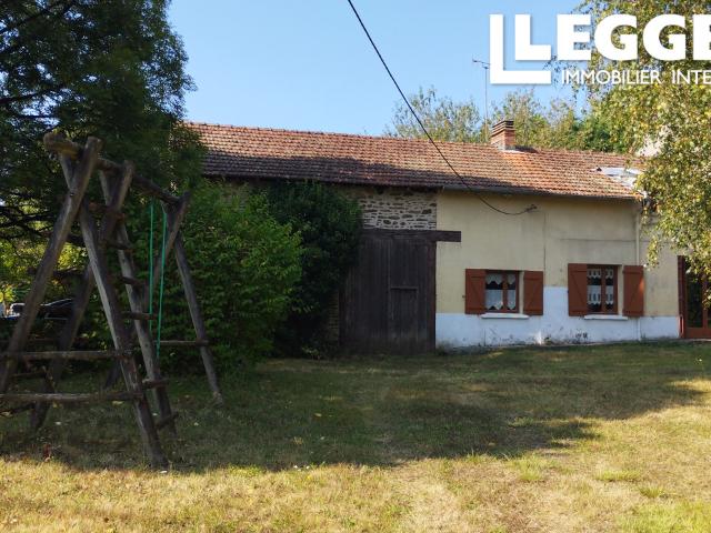 Maison vente à Nontron, Mialet