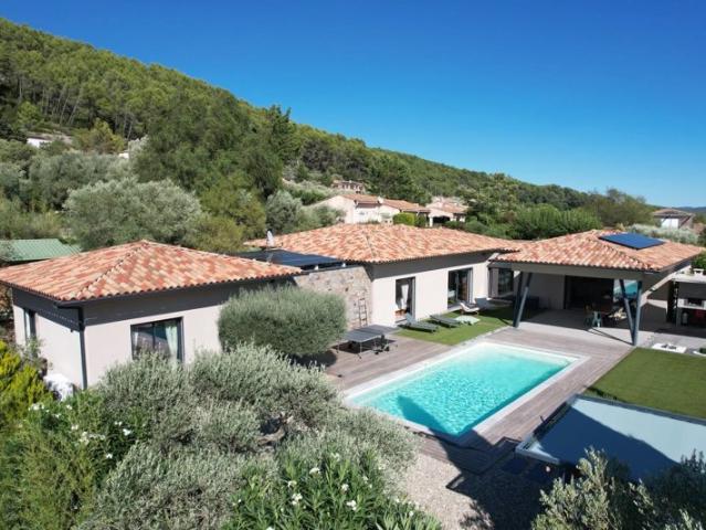 Maison vente à Arrondissement de Toulon, Solliès-toucas