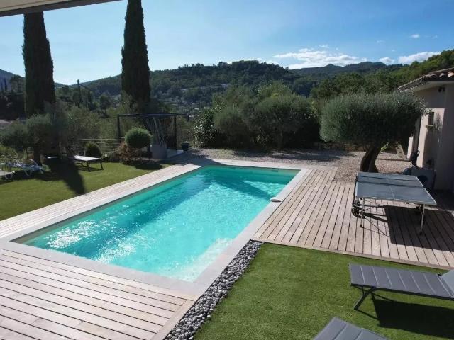 Maison vente à Arrondissement de Toulon, Solliès-toucas