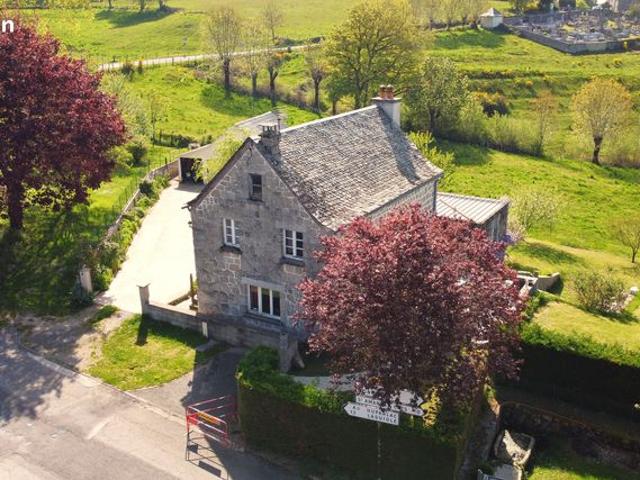 Maison vente à Saint-symphorien-de-thénières