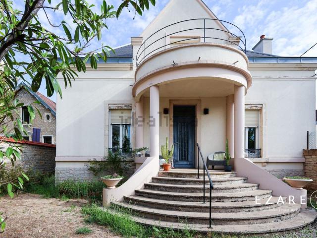 Maison vente à Centre-Ville, Dijon